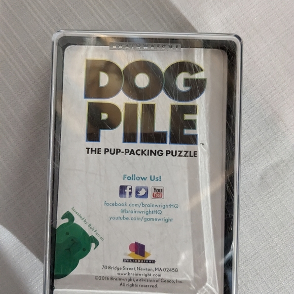 Dog Pile- The Pup Packing Puzzle by Brainwright complete - Picture 6 of 6
